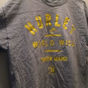 Hurley t shirt